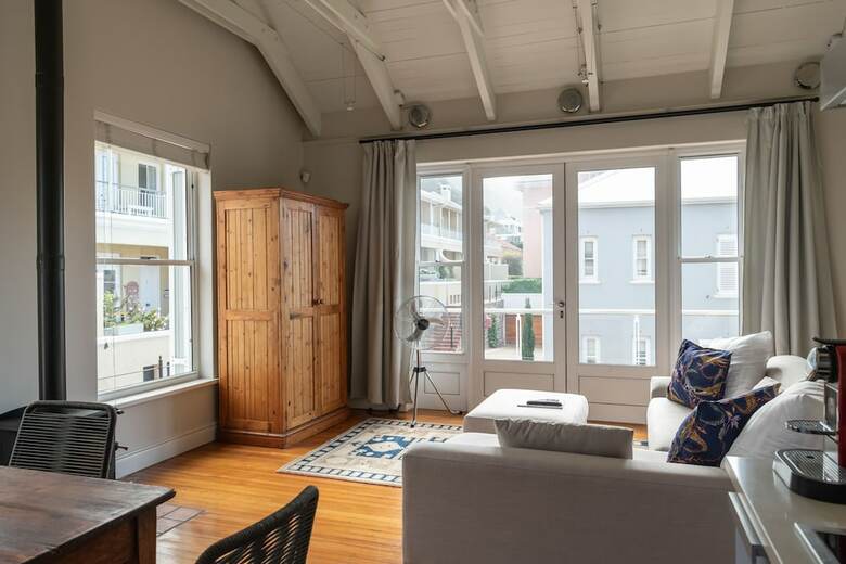 The Majestic Apartment