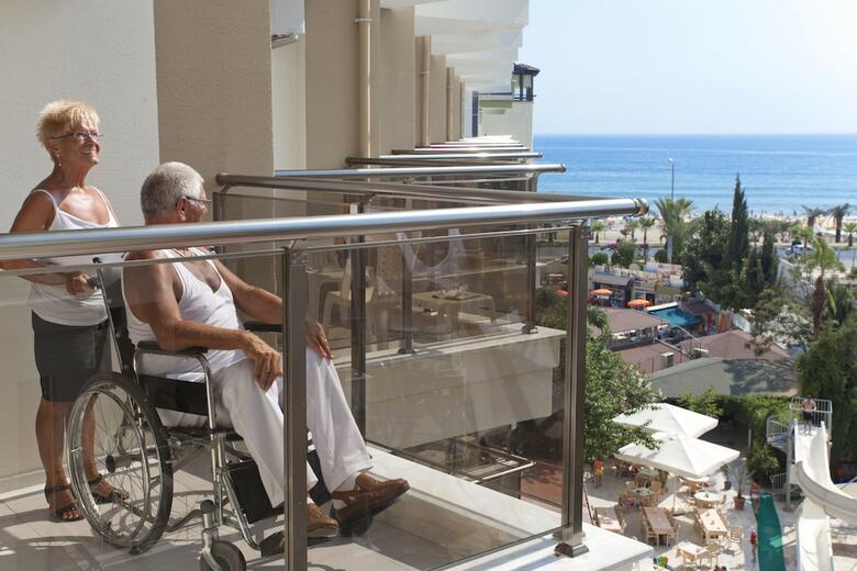 Monte Carlo Hotel - All Inclusive