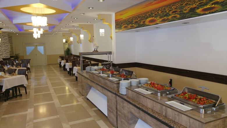 Monte Carlo Hotel - All Inclusive