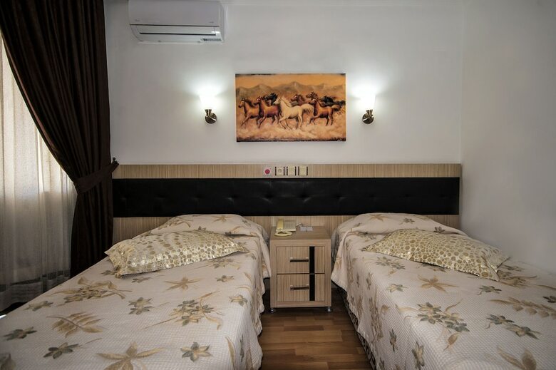 Monte Carlo Hotel - All Inclusive