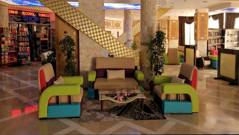 Monte Carlo Hotel - All Inclusive