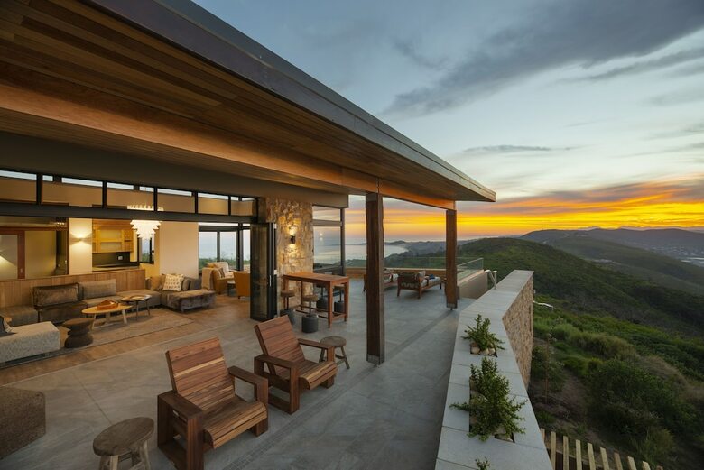Hotel Alkira Lodge