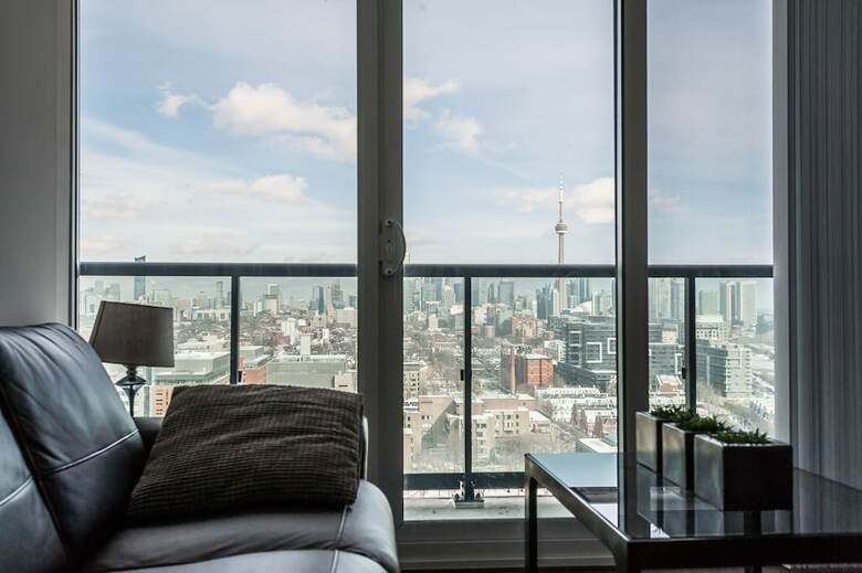 Life Suites Soho 2 Bed | 2 Bath Cn Tower View