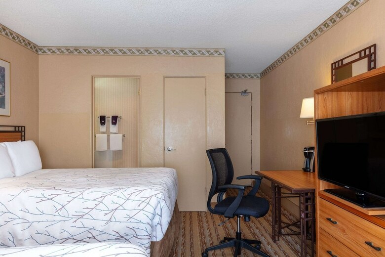 Hotel Travelodge By Wyndham Seattle By The Space Needle