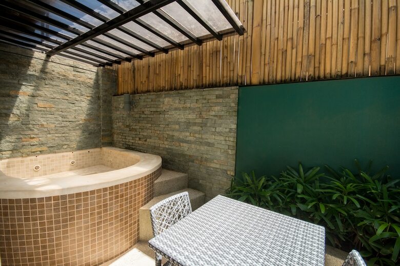 Hotel Boracay Haven Suites