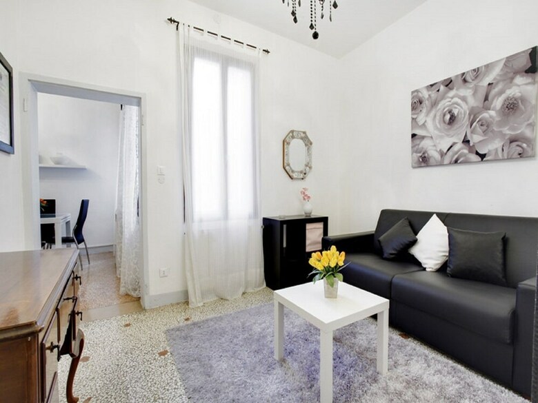 Grimaldi Apartments - Hermitage