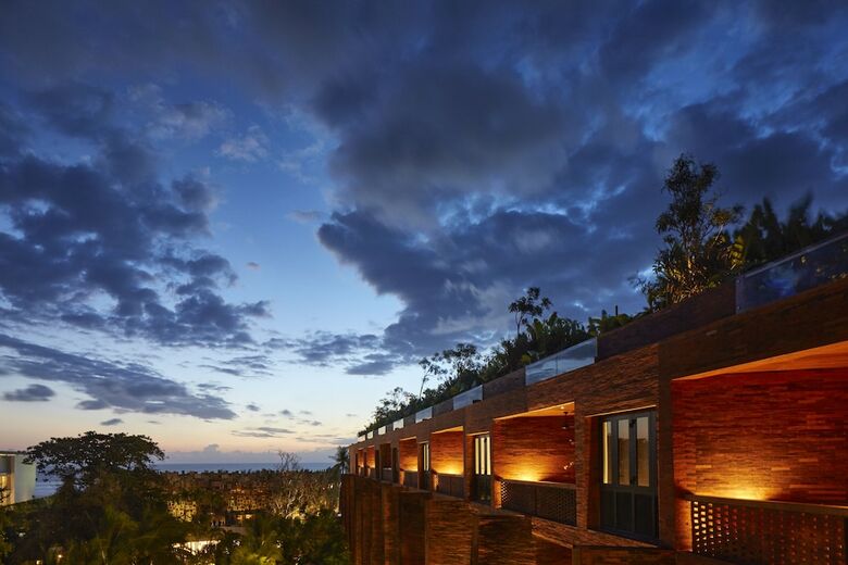Hotel Katamama Suites At Desa Potato Head