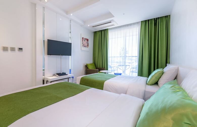 Aimi Jeju Beach Hotel