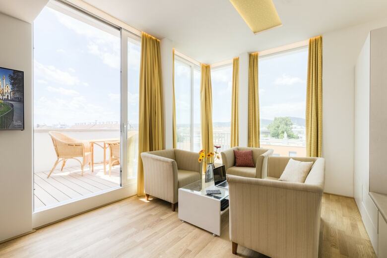 Vienna Grand Apartments Danube