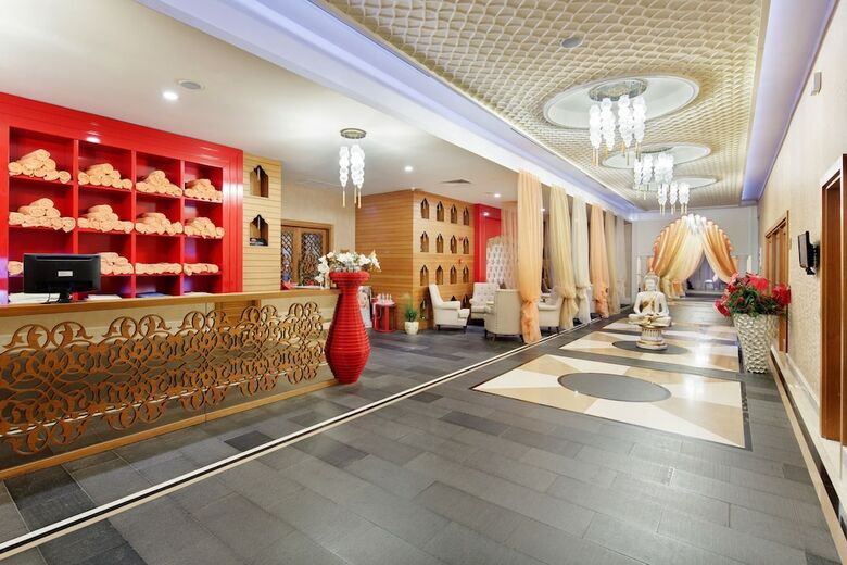 Hotel Crystal Palace Luxury Resort & Spa - All Inclusive