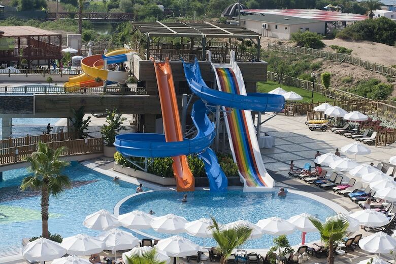 Hotel Crystal Palace Luxury Resort & Spa - All Inclusive