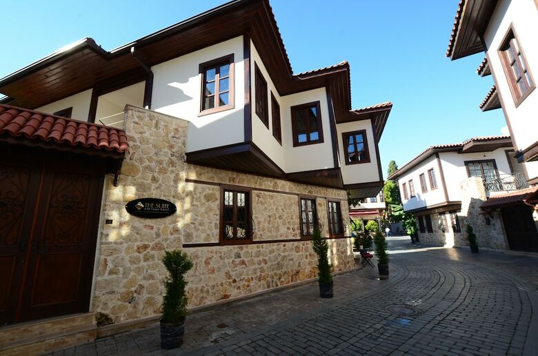 The Suite Apart Hotel Kalei�i