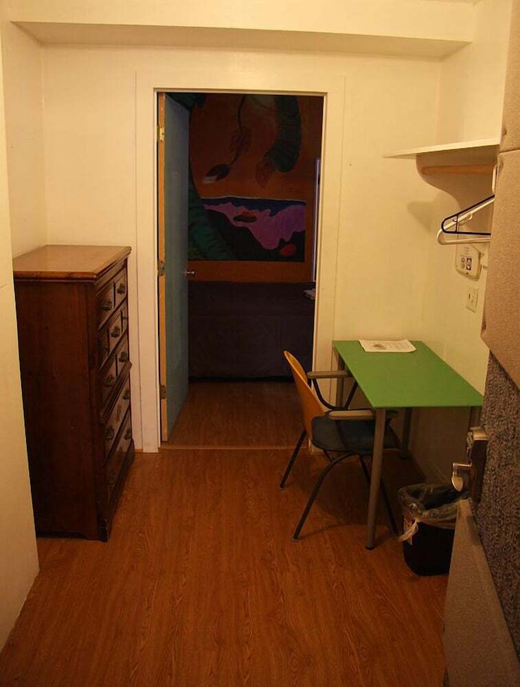 Hostal New Paltz Hostel