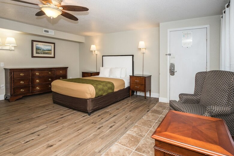 Hotel Chalet Inn