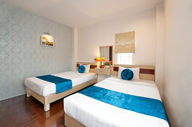 Platinum Hotel