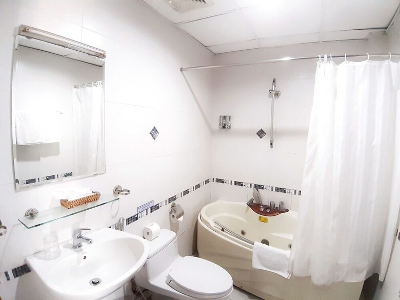 Platinum Hotel