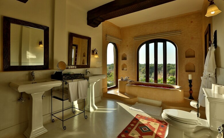 Hotel Mihir Garh