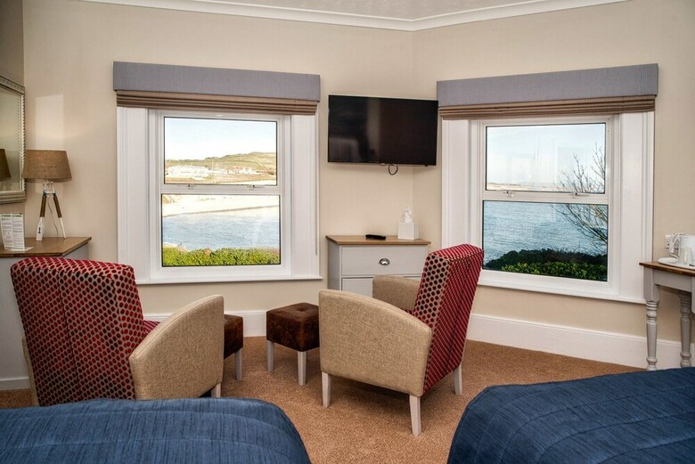 Hotel Freshwater Bay House