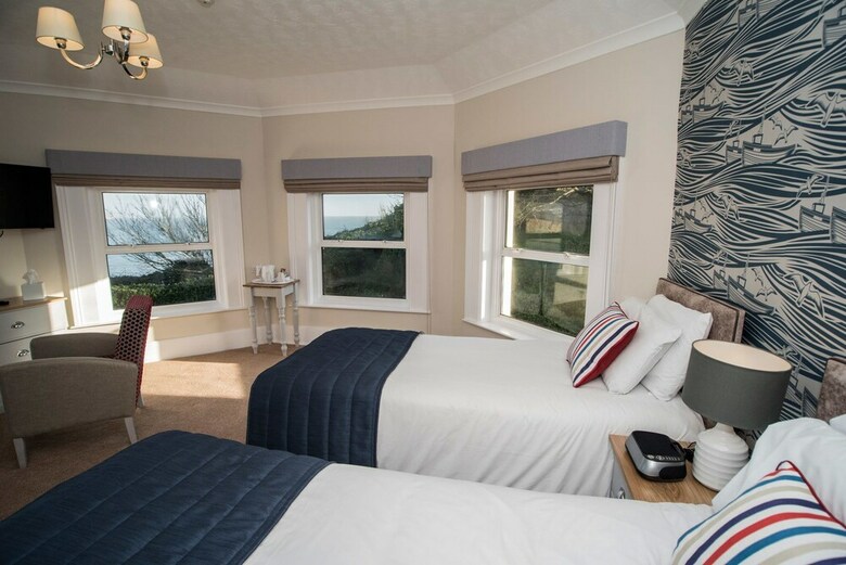 Hotel Freshwater Bay House