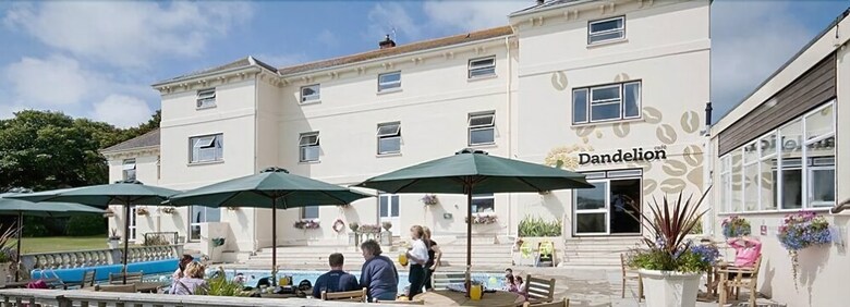 Hotel Freshwater Bay House