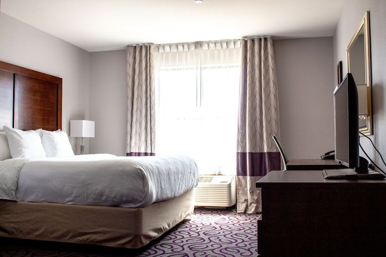 Hotel Comfort Inn & Suites