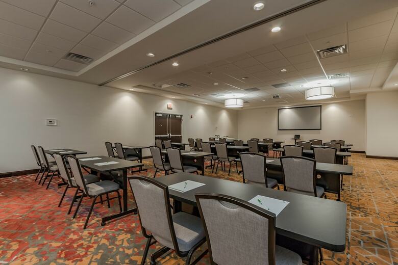 Hotel Holiday Inn Mishawaka