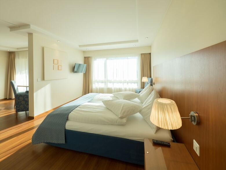 Hotel Holiday