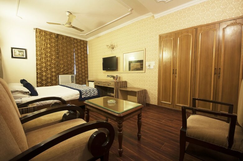 Hotel Golden Leaf