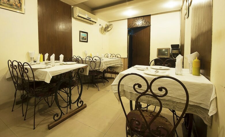Hotel Golden Leaf