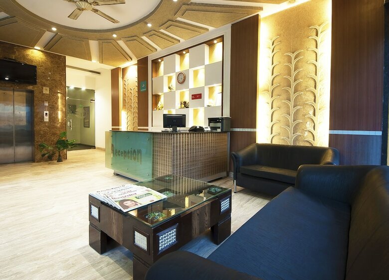 Hotel Golden Leaf