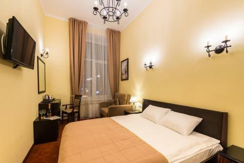 Hotel Solo Panorama Palace Square
