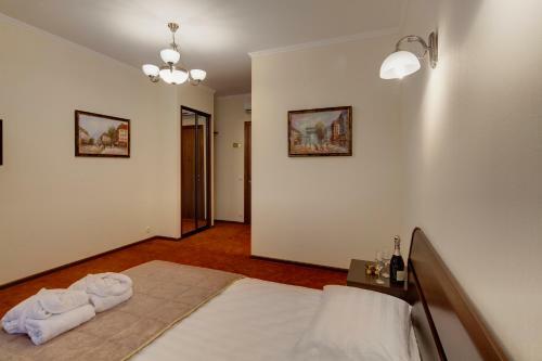 Hotel Solo Panorama Palace Square
