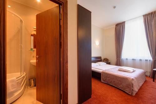 Hotel Solo Panorama Palace Square