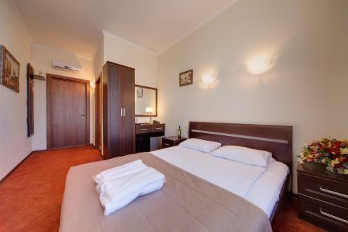 Hotel Solo Panorama Palace Square