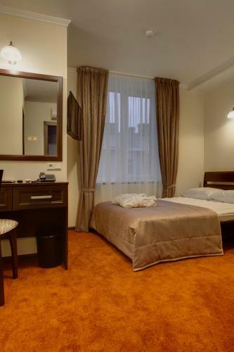 Hotel Solo Panorama Palace Square
