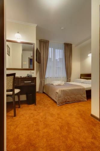 Hotel Solo Panorama Palace Square