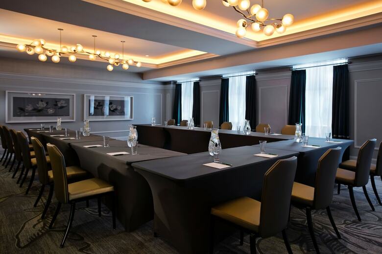 Kimpton Cardinal Hotel