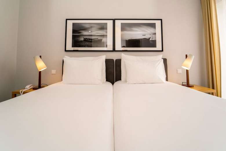 �gua D'alma Hotel