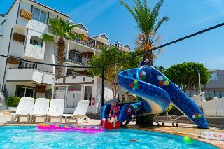 Joker Side Hill Suite Hotel