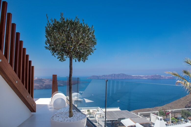 Hotel Daydream Luxury Suites