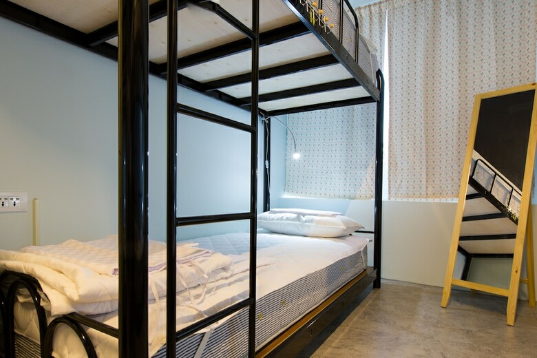 Hostal Pathways Hostel