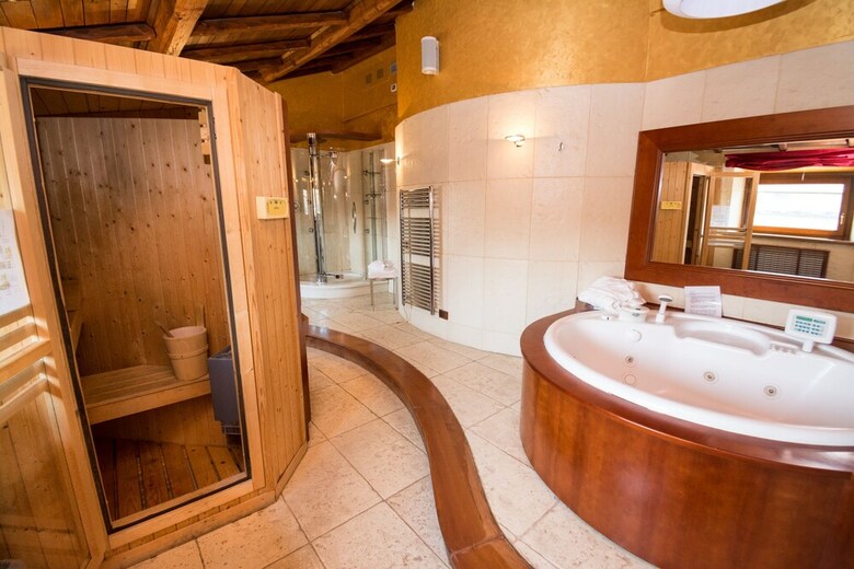 Cola Di Rienzo Luxury Penthouse