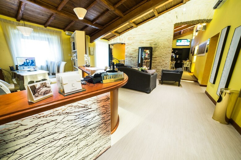 Cola Di Rienzo Luxury Penthouse