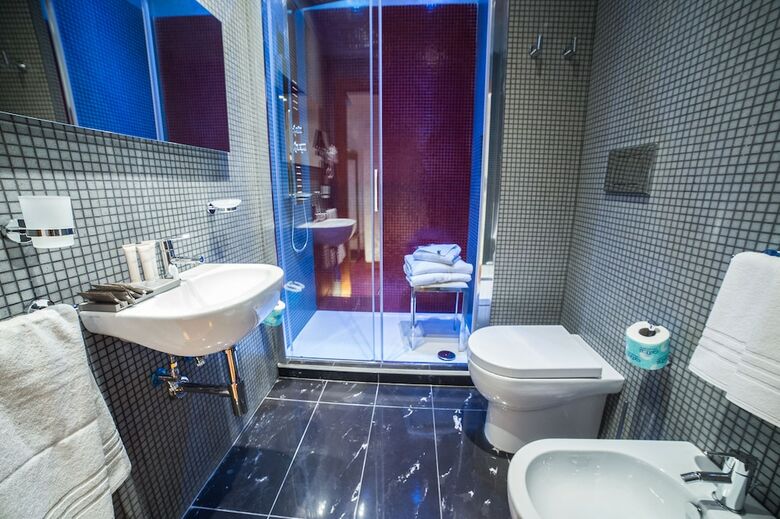Cola Di Rienzo Luxury Penthouse