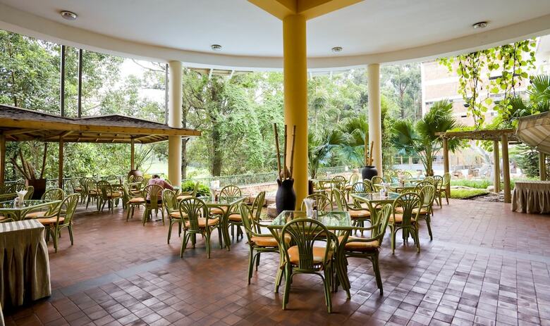Golf Course Hotel