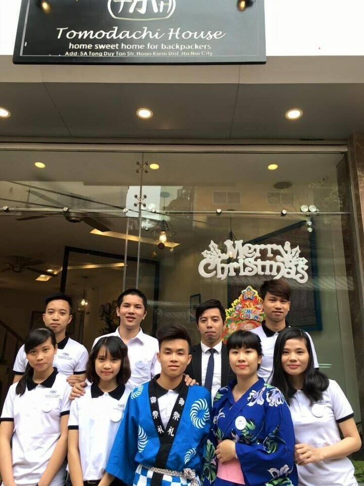 Hotel Tomodachi House