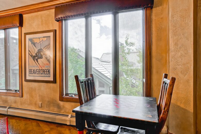 Mccoy Peak Lodge By East West Hospitality