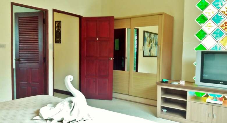 Villa Baan Chai Nam