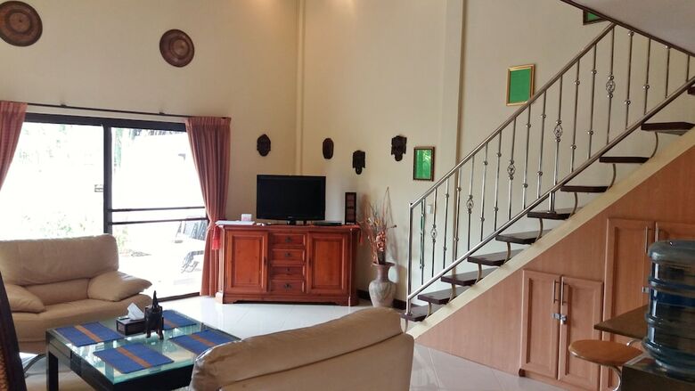 Villa Baan Chai Nam
