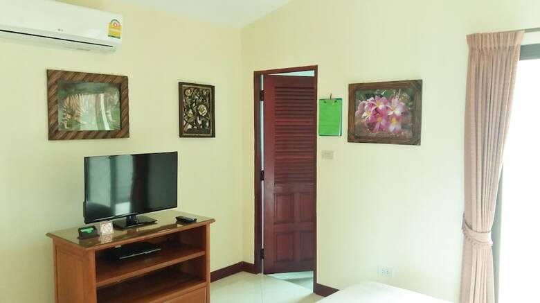 Villa Baan Chai Nam